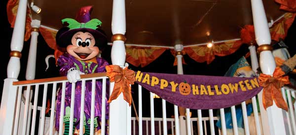 Mickey's Boo-to-You Halloween Parade
