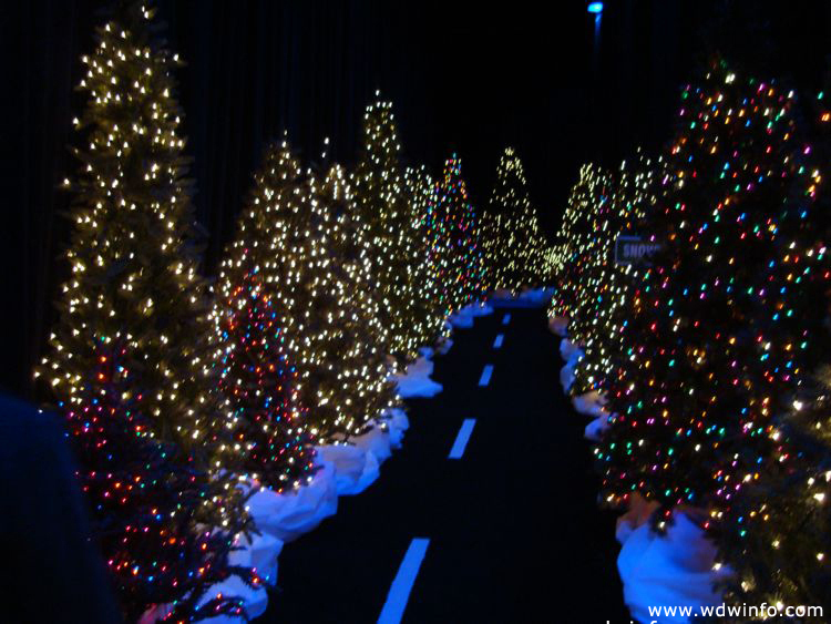 ice-gaylord-palms-08