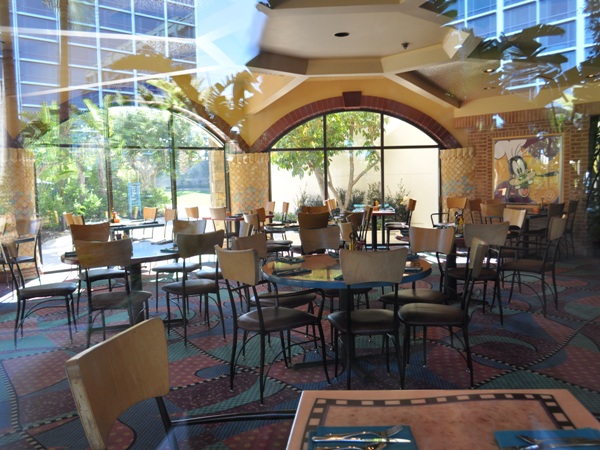 Goofy's Kitchen at disneyland hotel