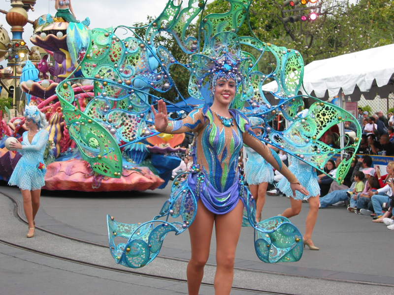Parade of Dreams-5