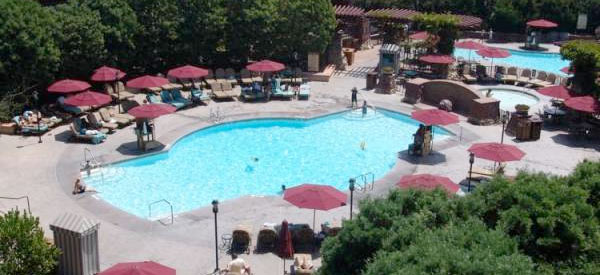 Grand Californian Hotel pool photo