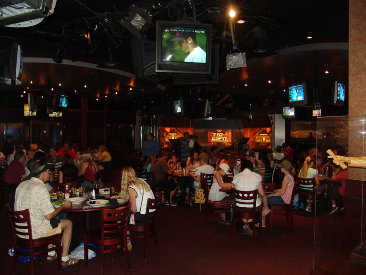 Downtown-Disney-DL-011