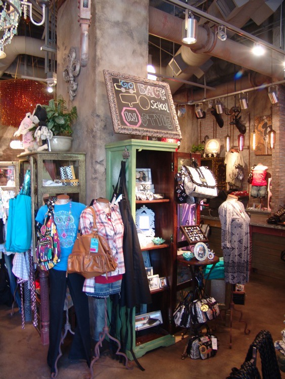Downtown-Disney-DL-096