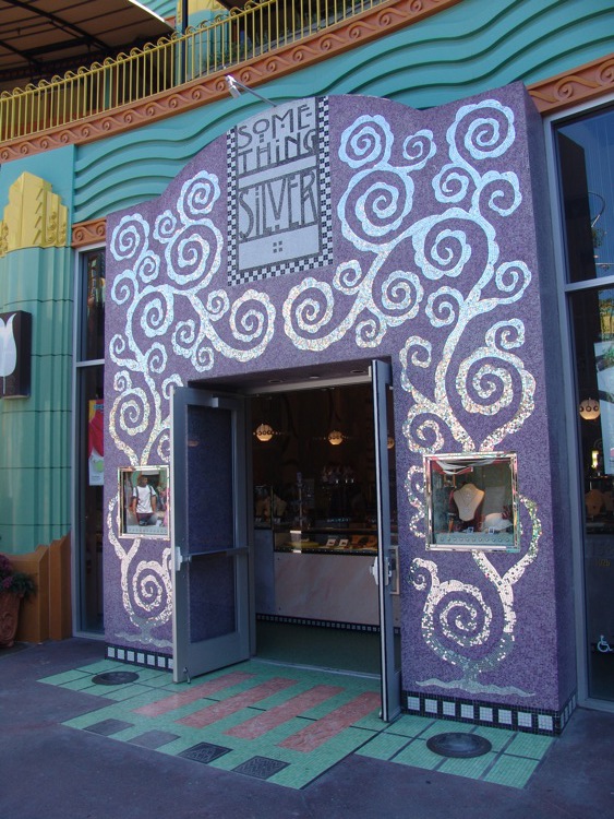 Downtown-Disney-DL-107