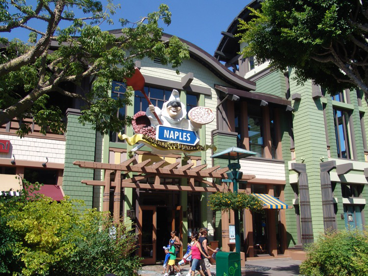 Downtown-Disney-DL-138