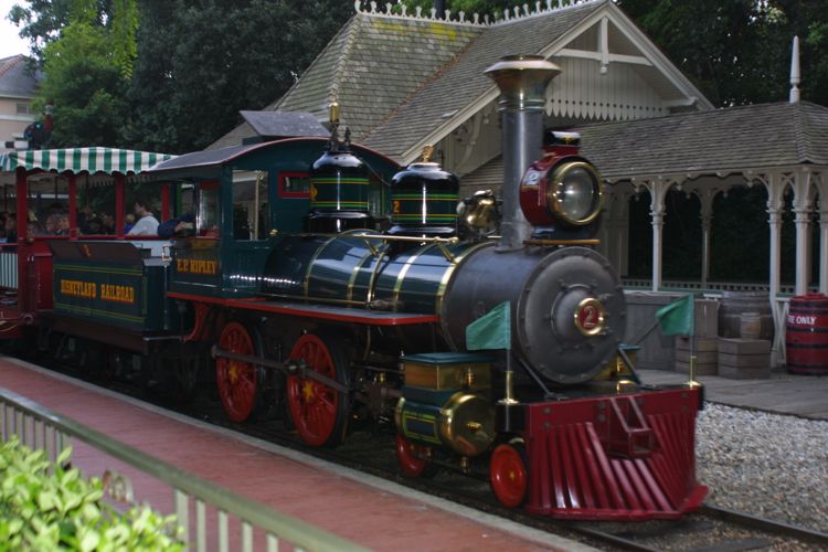 Frontierland-DL-05