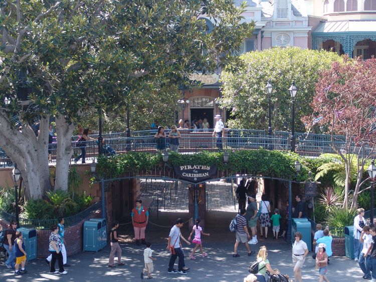 Frontierland-DL-16