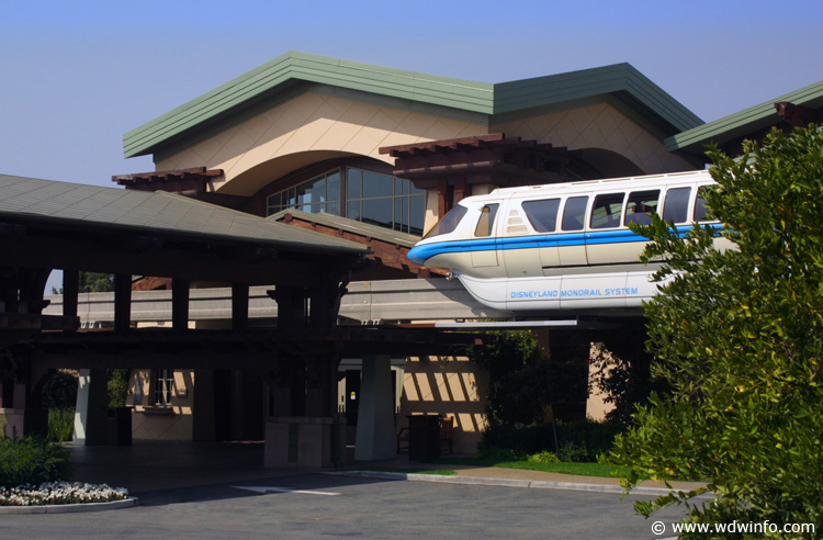 04 Grand Californian Hotel