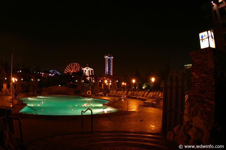 Pool 005