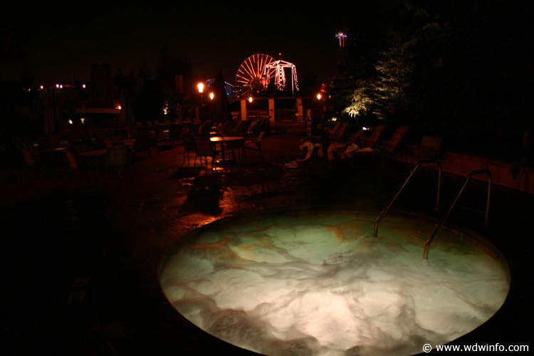 Pool 06