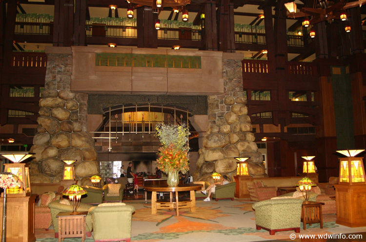 lobby 05