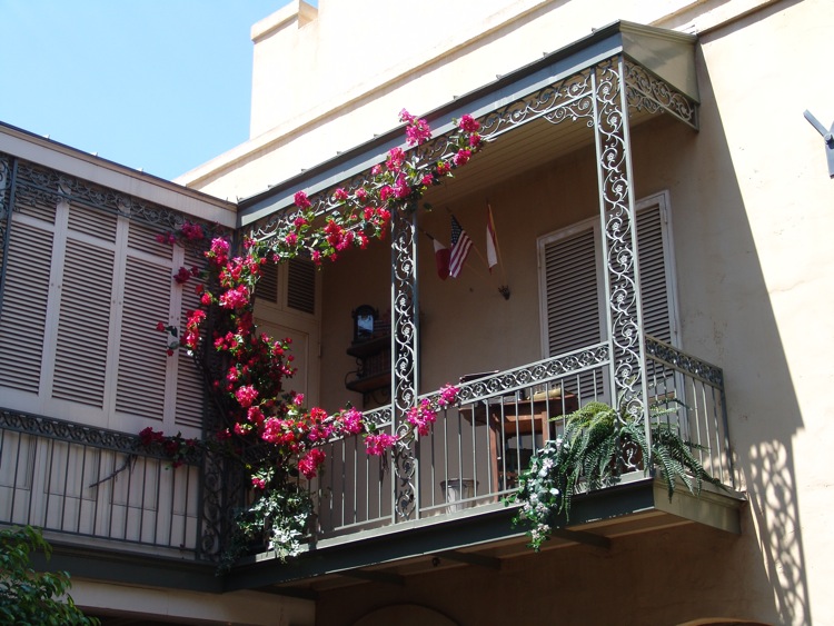 New-Orleans-Square-43