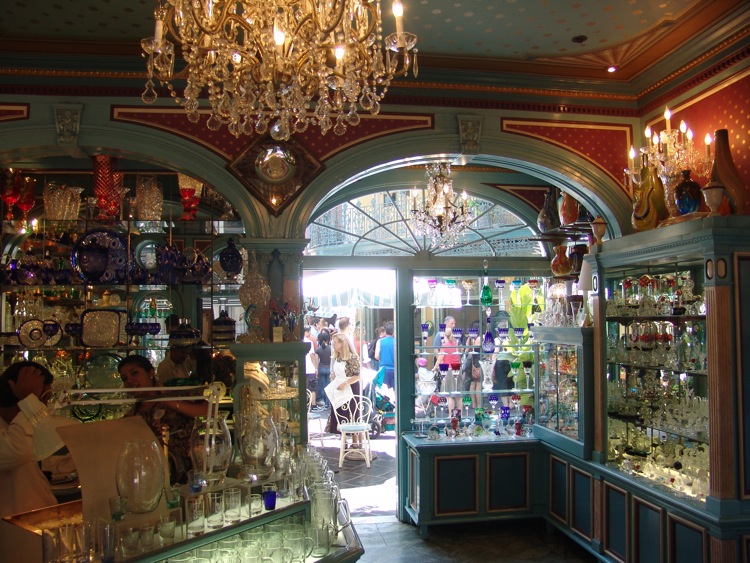 New-Orleans-Square-46