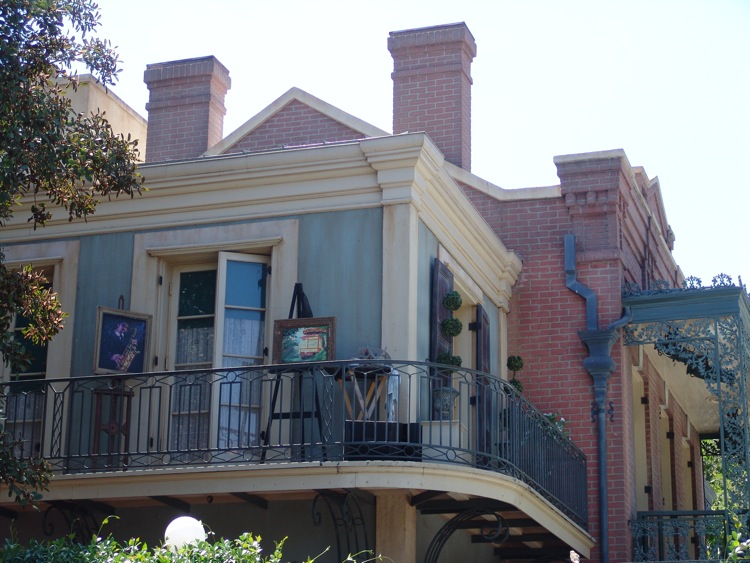New-Orleans-Square-62