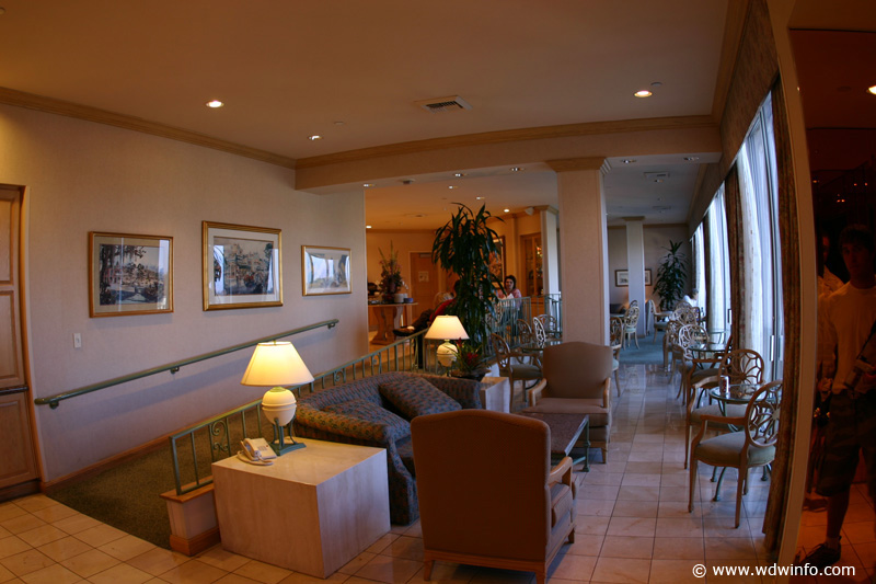 dlandhotel--104-Concierge