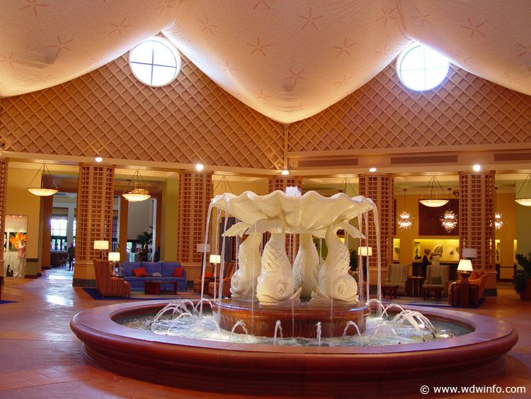 Dolphin_01l_lobby-fountain5