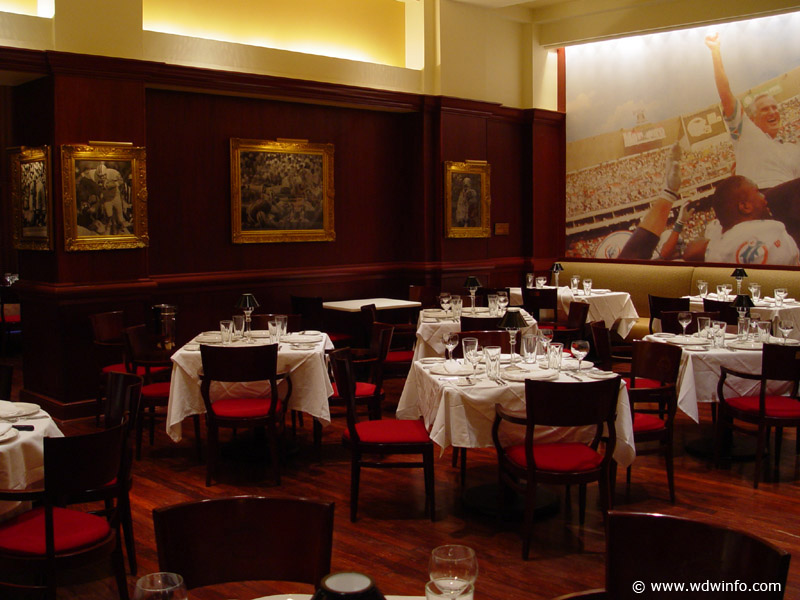 Swan_dining-shulas_03