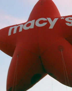 Macy&rsquo;s Holiday Parade universal studios
