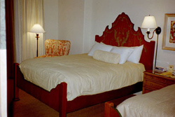 Portofino Bay Hotel Room