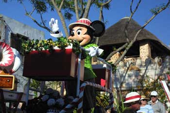 Mickey's Jammin' Jungle Parade 