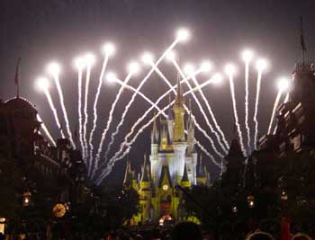 WISHES nighttime spectacular 