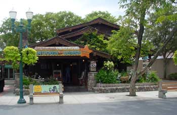 Disney-Hollywood Studios Shopping  Sid Cahuenga's One of a Kind - Authentic collectible movie memorabilia.&nbsp;Plenty of autographs and one of a kind collectibles from a wide variety of celebrities.&nbsp;This is a great place to shop, and to browse.