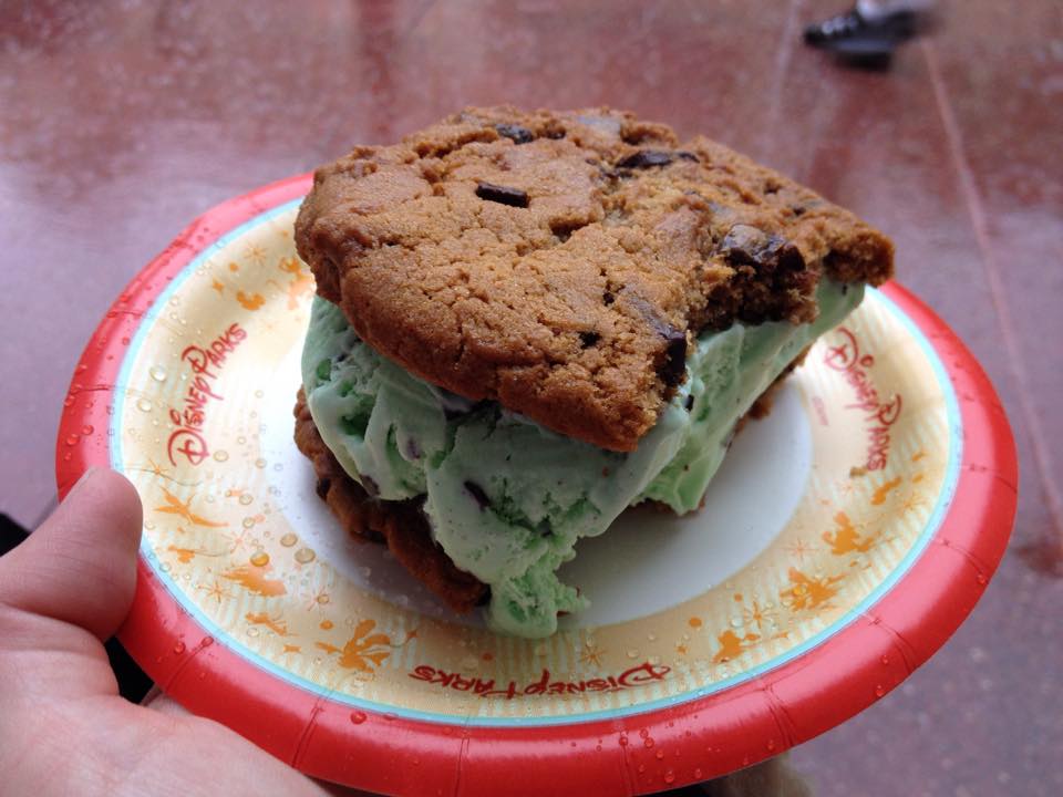 ice cream sandwich