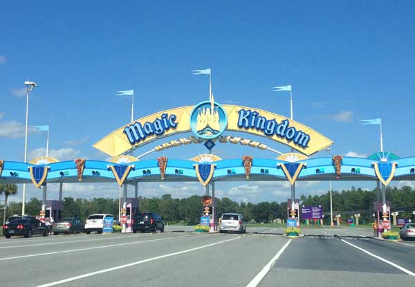 600-magickingdom-entrance – WDWINFO.COM Will Uber and Lyft change Orlando’s theme park dynamic? 600-magickingdom-entrance 600-magickingdom-entrance