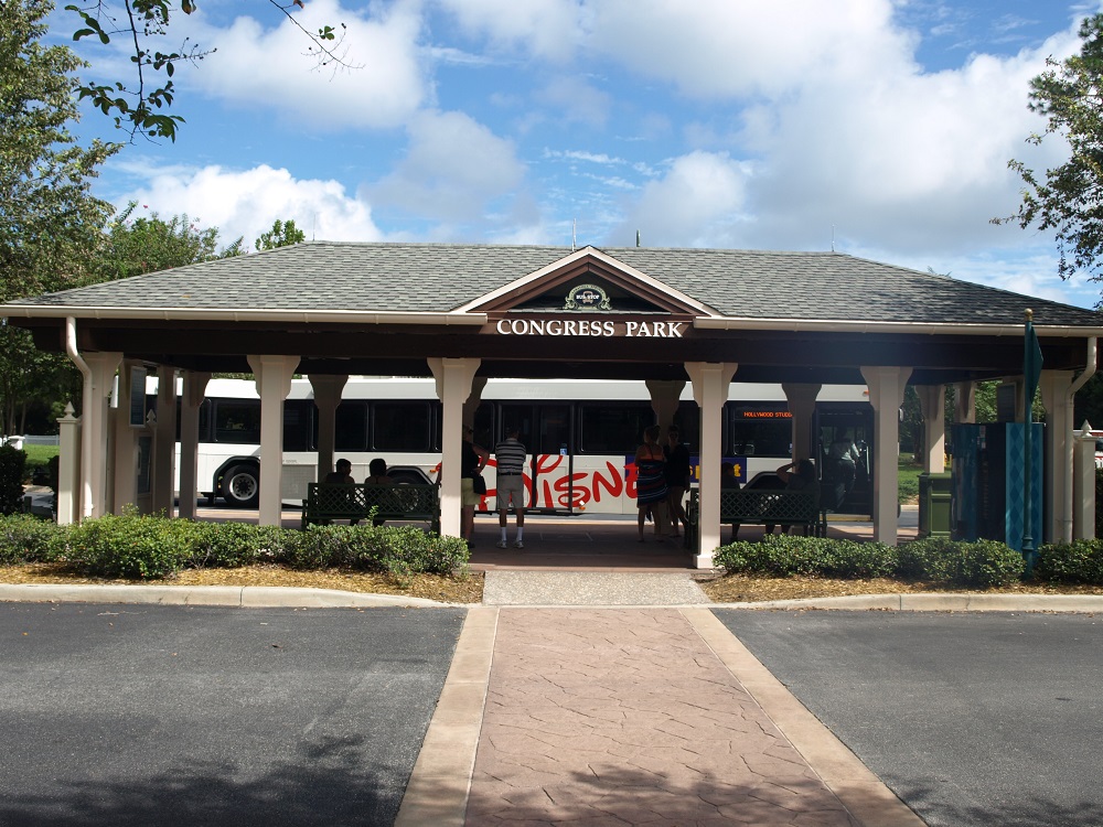 The Bus Stop at Congress Park - Saratoga Springs Resort and Spa