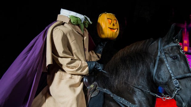 mickeys-halloween-party-headless-horseman-00 – WDWINFO.COM Frightfully Fun Parade coming to Mickey’s Halloween Party at Disneyland mickeys-halloween-party-headless-horseman-00 mickeys-halloween-party-headless-horseman-00