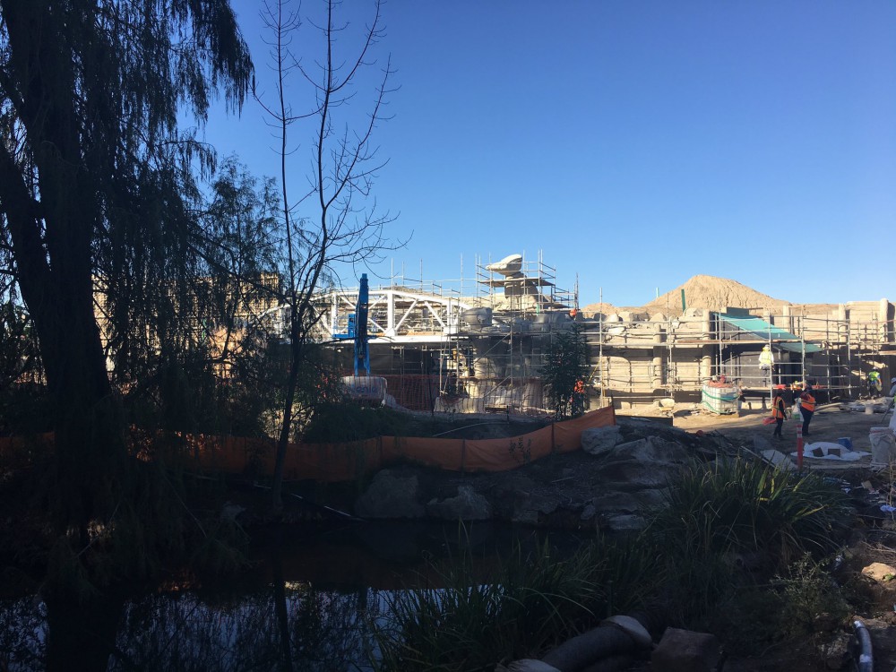 Trail02 – WDWINFO.COM Big Thunder Trail reopens giving Disneyland guests a look at Star Wars construction Trail02 Trail02