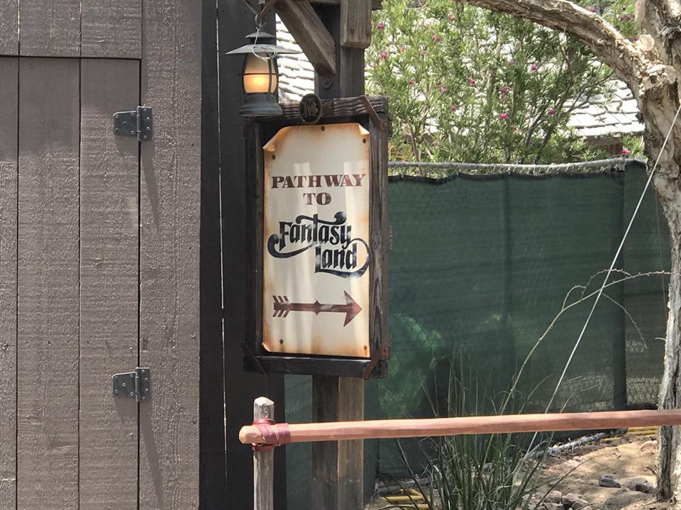 BTT04 – WDWINFO.COM Disneyland’s Big Thunder Trail Reopens BTT04 BTT04