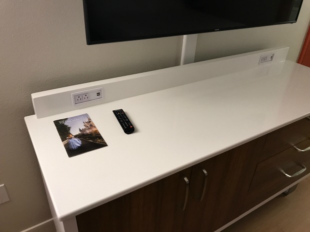 Pop Century TV Stand – WDWINFO.COM Vox Populi: What Disney Fans are Saying About the Renovated Rooms at Pop Century (PICS!) Pop Century TV Stand Pop Century TV Stand