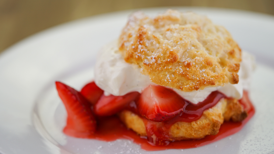 Fdessert2 – WDWINFO.COM Fantasmic! Dining Packages Returning to Disneyland Park Fdessert2 Fdessert2