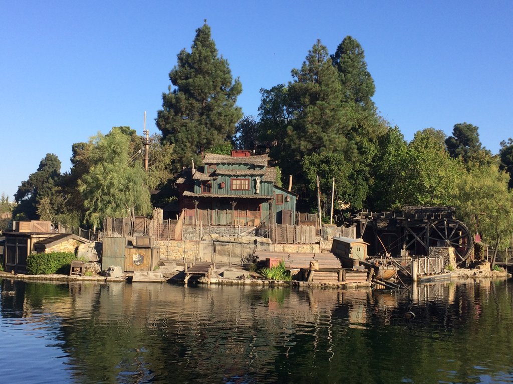 Tom Sawyers Island – WDWINFO.COM No Ride Day at Disneyland! Tom Sawyers Island Tom Sawyers Island