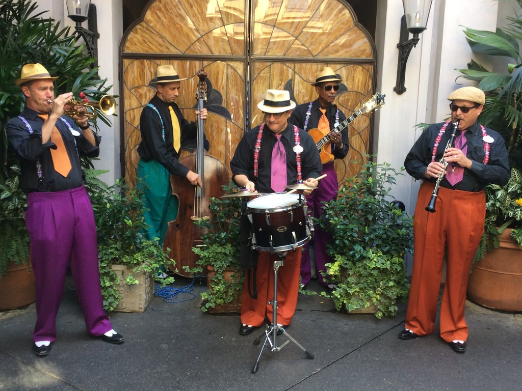 Royal Street Bachelors – WDWINFO.COM No Ride Day at Disneyland! Royal Street Bachelors Royal Street Bachelors