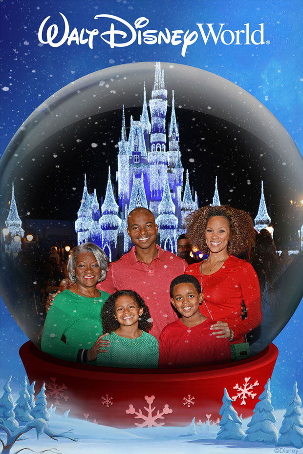 xmas-photopass11 – WDWINFO.COM Remember the Holidays with Mickey’s Very Merry Christmas Party PhotoPass Opportunities xmas-photopass11 xmas-photopass11
