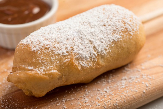 Best Bites Fried Twinkie – WDWINFO.COM Fried Twinkies and More New Menu Items Added to Walt Disney World Dining Locations Best Bites Fried Twinkie Best Bites Fried Twinkie