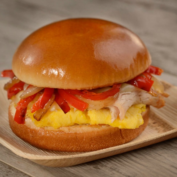 Breakfast-Cuban-at-Spyglass-Grill-at-Disneys-Caribbean-Beach-Resort
