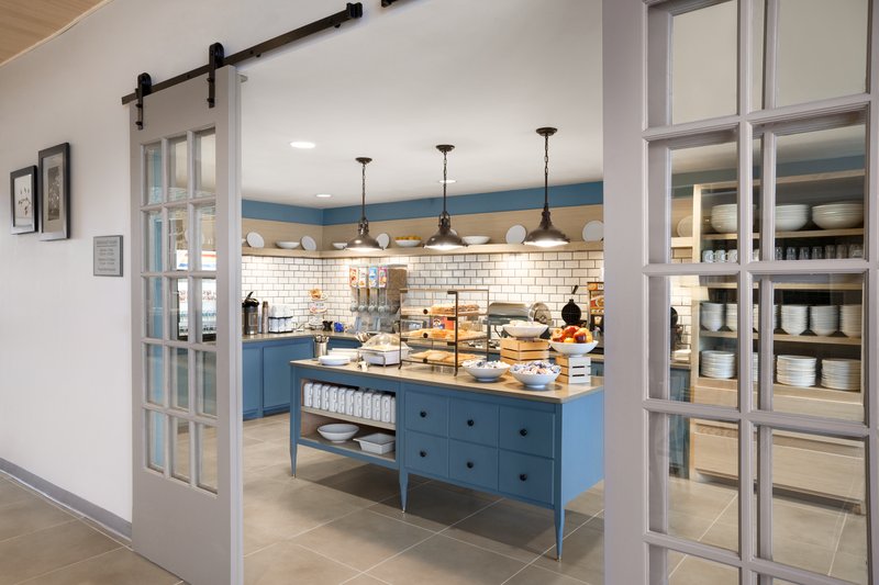 – WDWINFO.COM Disneyland Adds Country Inn & Suites as a Good Neighbor Hotel