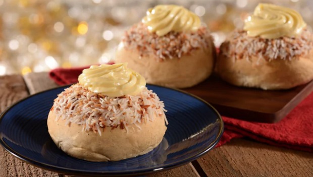 School Bread – WDWINFO.COM Midnattsol Bakeri Opens in Norway Pavilion at Epcot School Bread School Bread