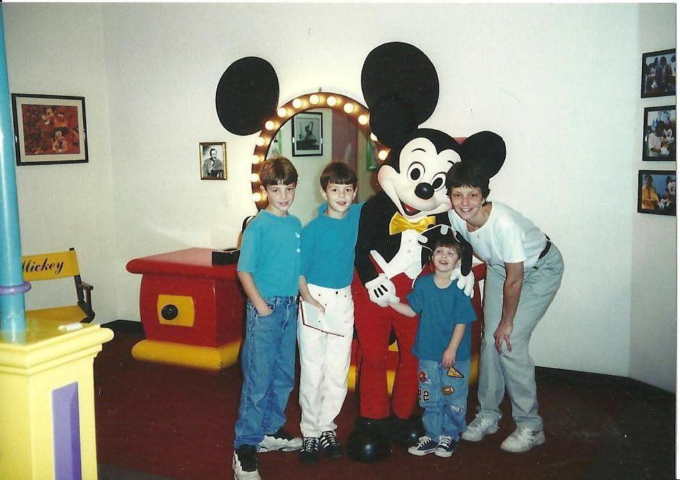 883288_10200904881691166_1081877347_o – WDWINFO.COM Best & Worst – 10 Worst Walt Disney World Rookie Mistakes 883288_10200904881691166_1081877347_o 883288_10200904881691166_1081877347_o