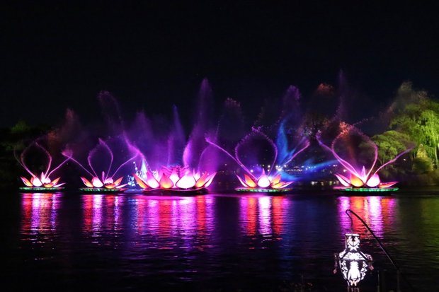 rsz_rivers-of-light-028 – WDWINFO.COM Convincing Your Family to Get Out of the Box at Disney rsz_rivers-of-light-028 rsz_rivers-of-light-028