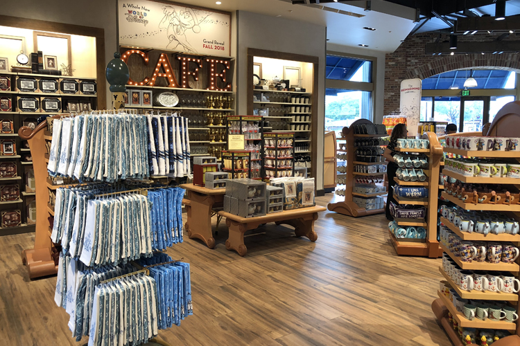 wod6 – WDWINFO.COM Renovated World of Disney Store Reopens at Disney Springs – Photos wod6 wod6