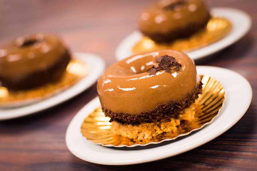 chocolate banana cream almond