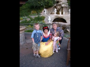 Snow-White-300x2251 – WDWINFO.COM What to do with Your Prince in a World of Princesses at Disney Parks Snow-White-300x2251 Snow-White-300x2251