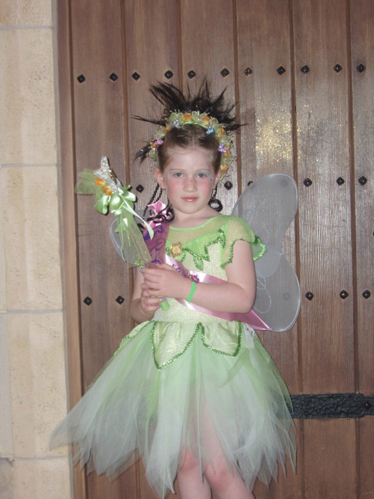 tinker-bell-molly – WDWINFO.COM What to do with Your Prince in a World of Princesses at Disney Parks tinker-bell-molly tinker-bell-molly