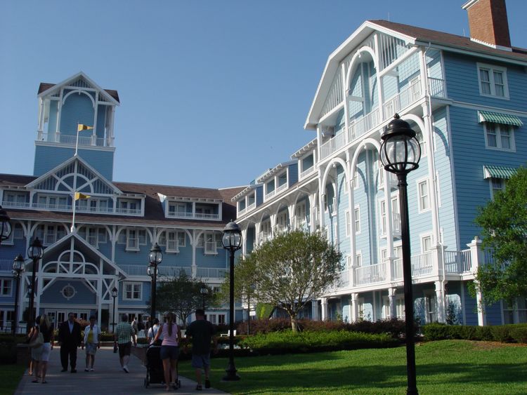 Beach-Club-Resort-05
