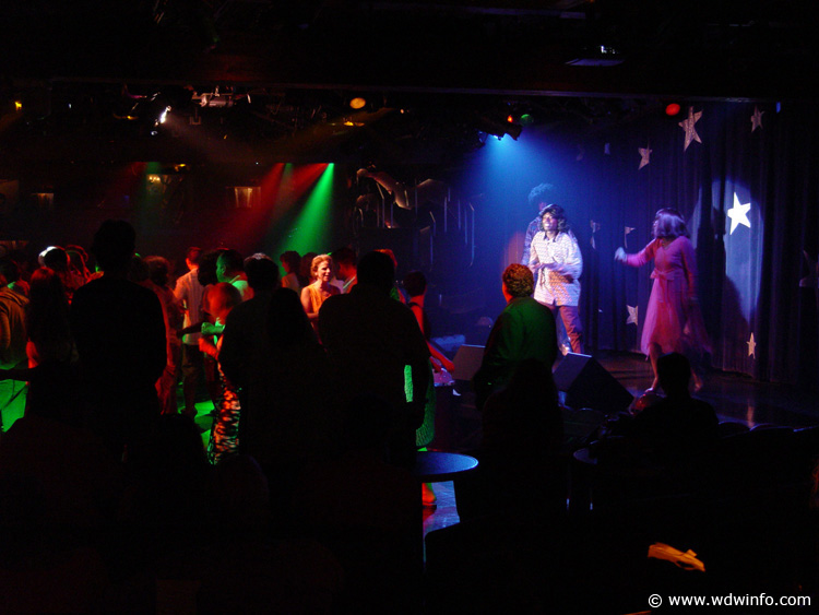 Beat-Street_RockinBarD-70sDisco-DSC00049