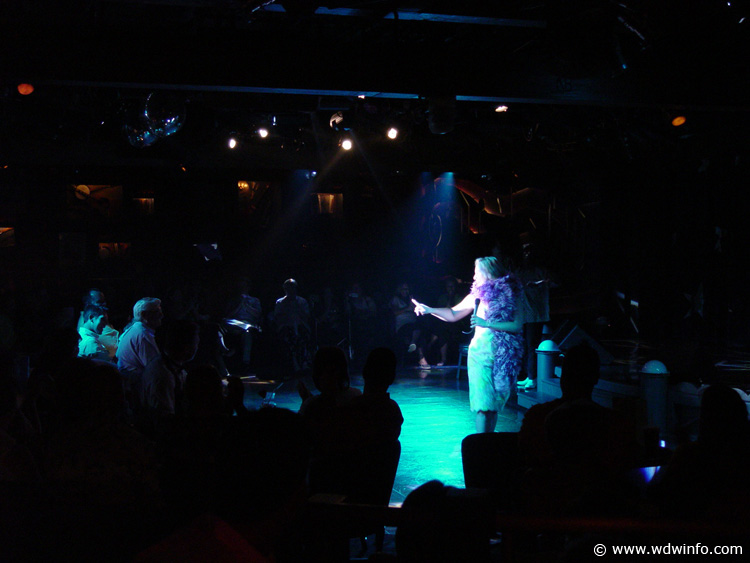 Beat-Street_RockinBarD-70sDisco-DSC00061